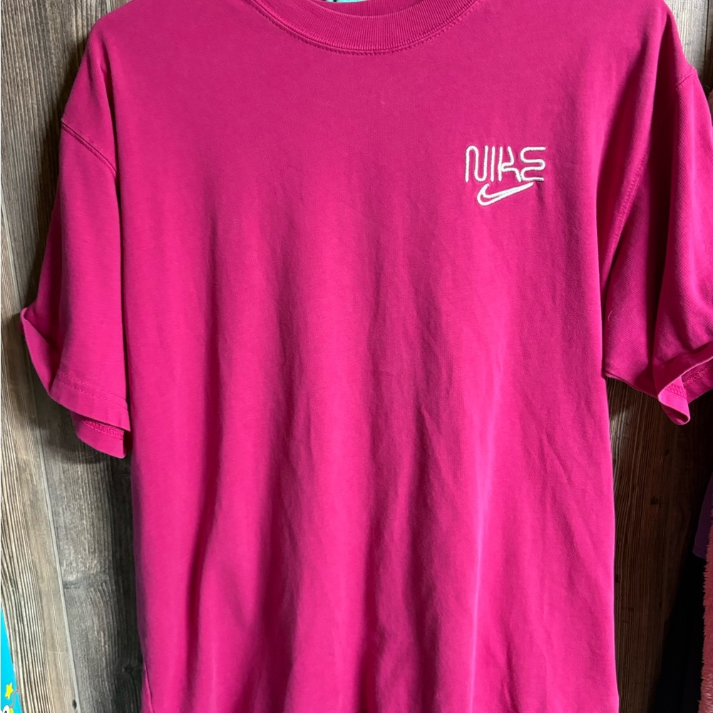 Nike Pink Short Sleeve Tee Vibrant Crew Neck